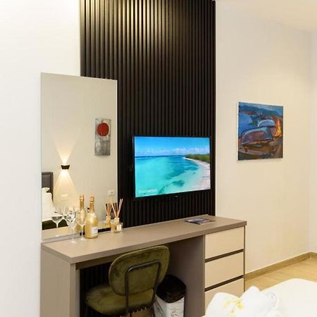 Palm Side Hotel Vlorë 外观 照片