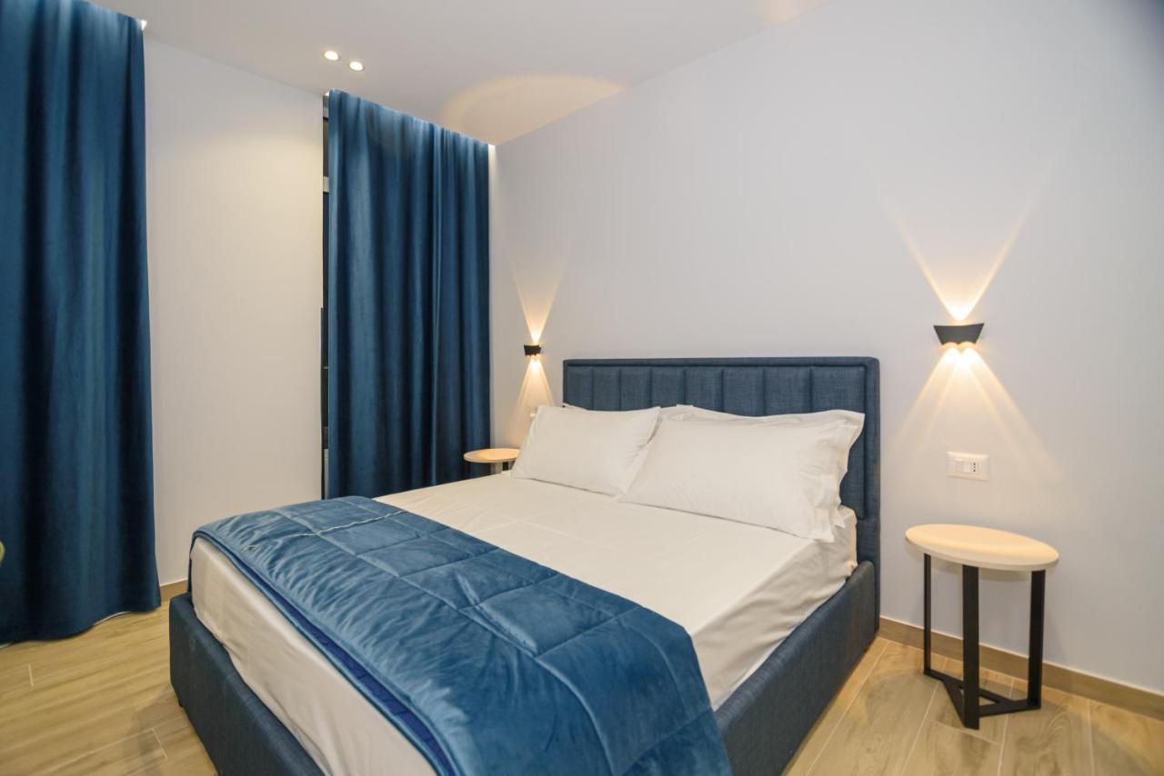 Palm Side Hotel Vlorë 外观 照片