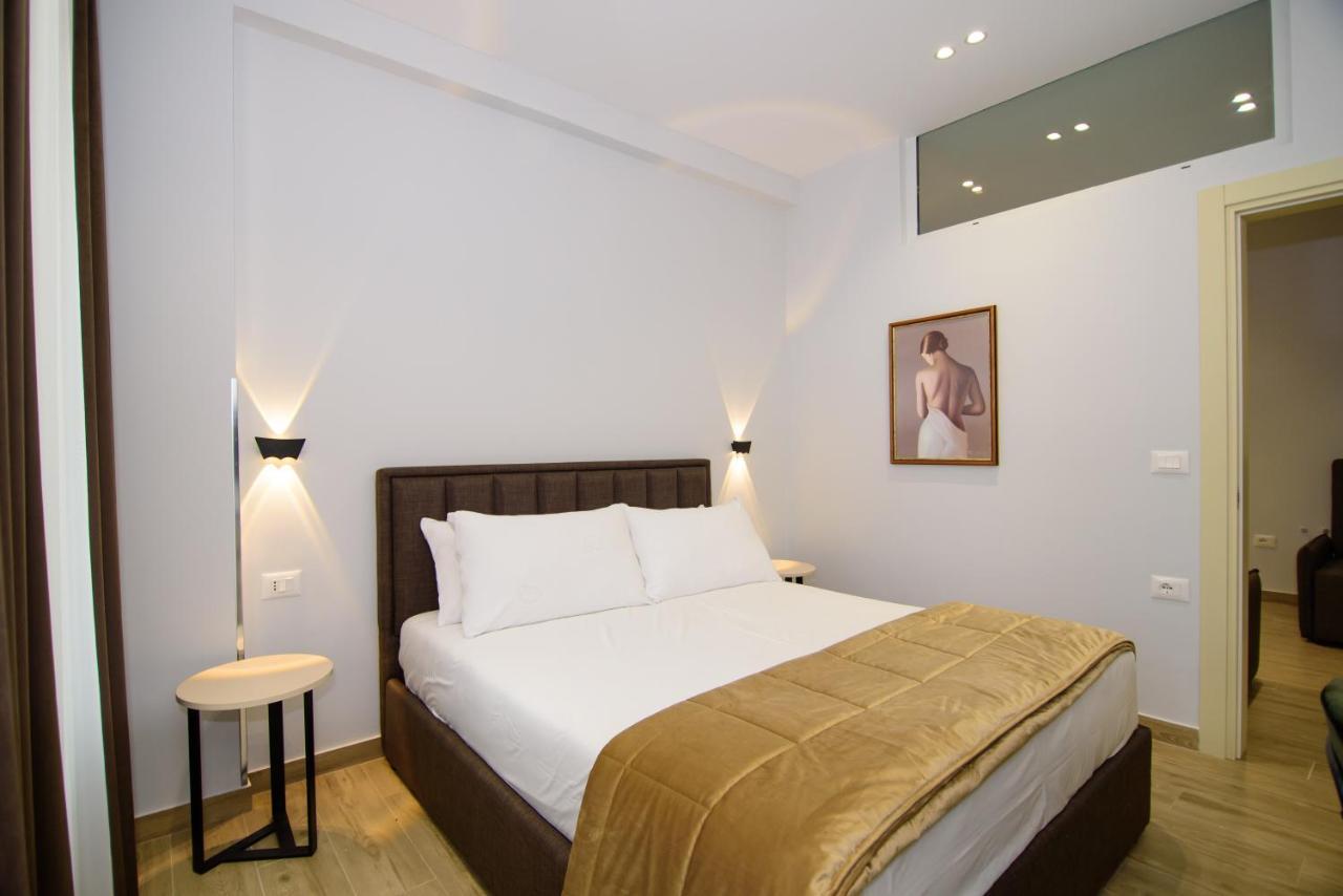 Palm Side Hotel Vlorë 外观 照片