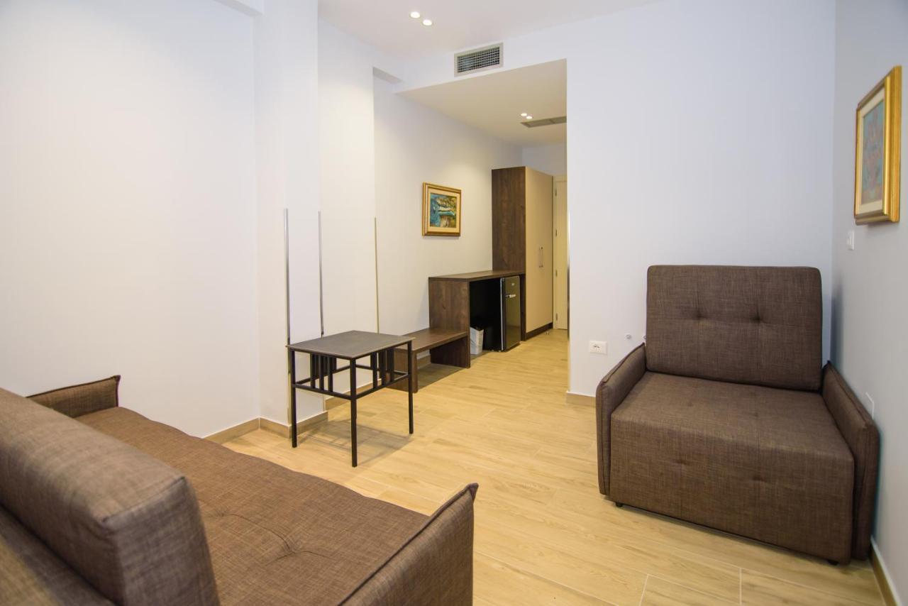Palm Side Hotel Vlorë 外观 照片