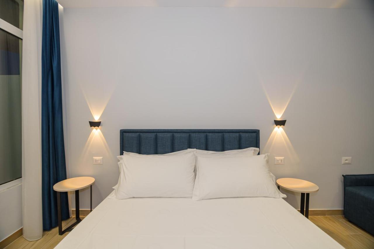 Palm Side Hotel Vlorë 外观 照片