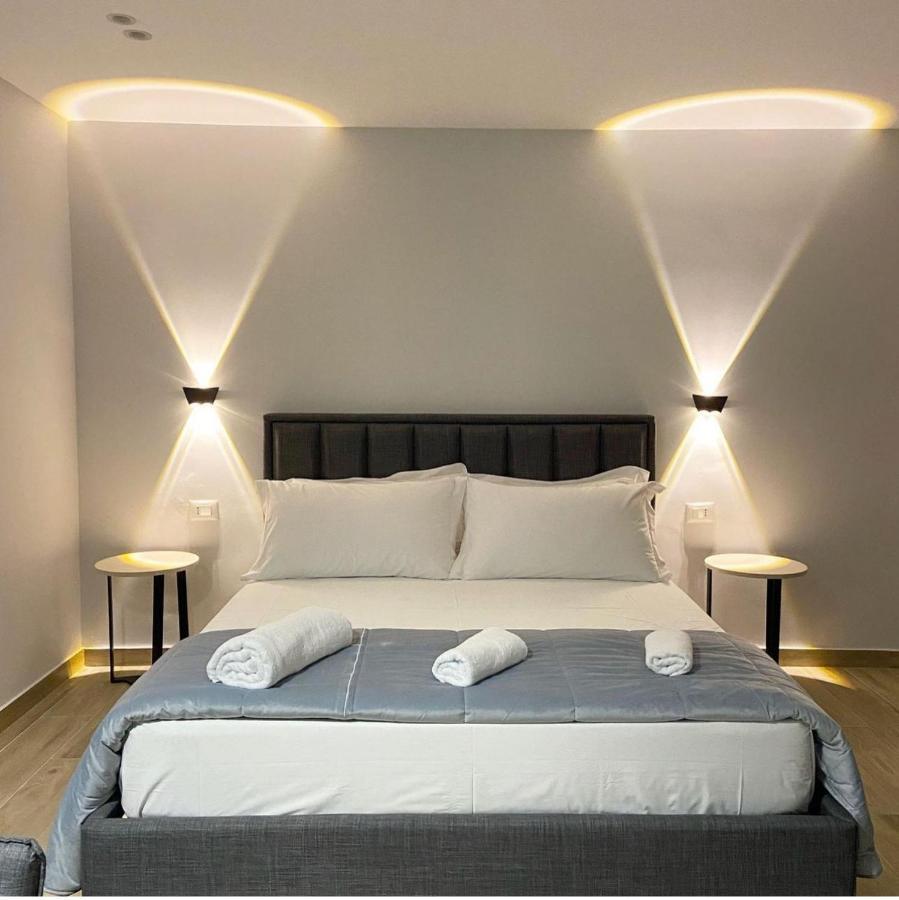 Palm Side Hotel Vlorë 外观 照片