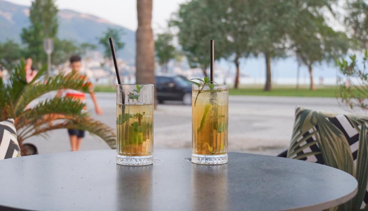 Palm Side Hotel Vlorë 外观 照片