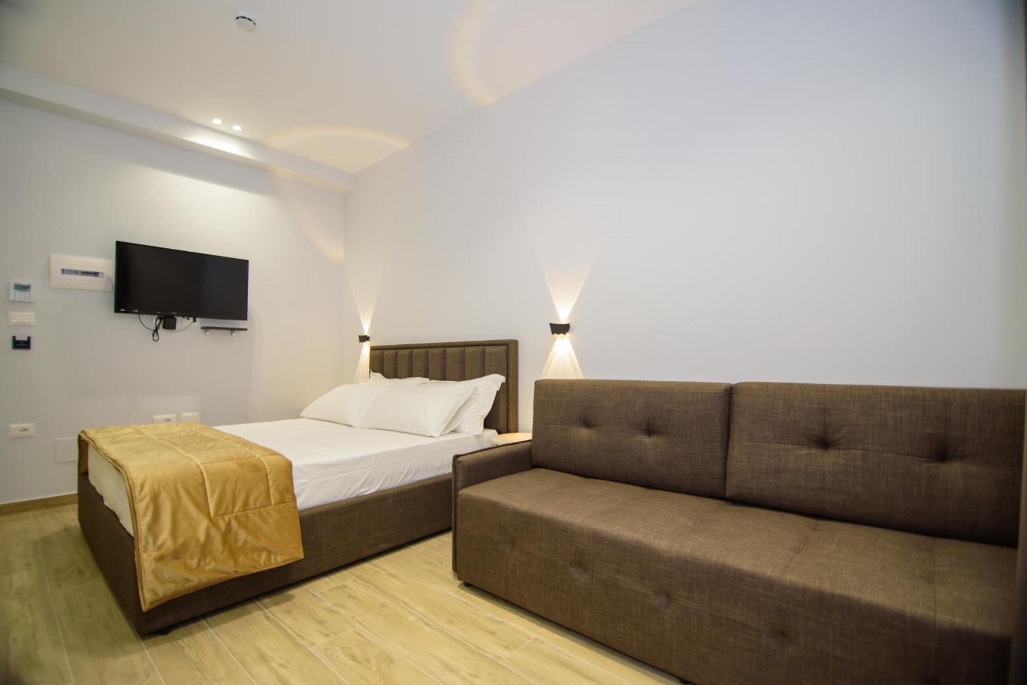 Palm Side Hotel Vlorë 客房 照片