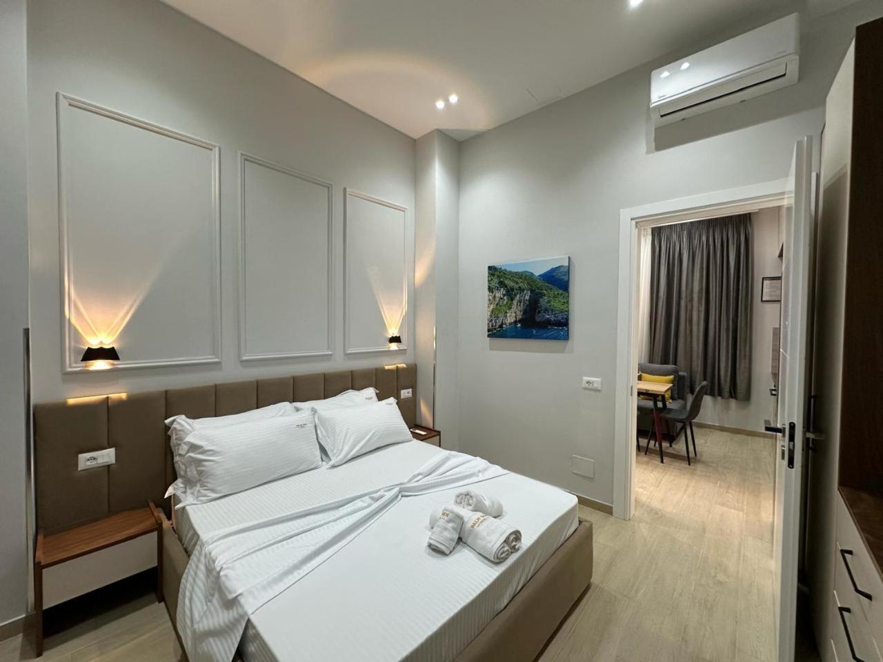 Palm Side Hotel Vlorë 外观 照片